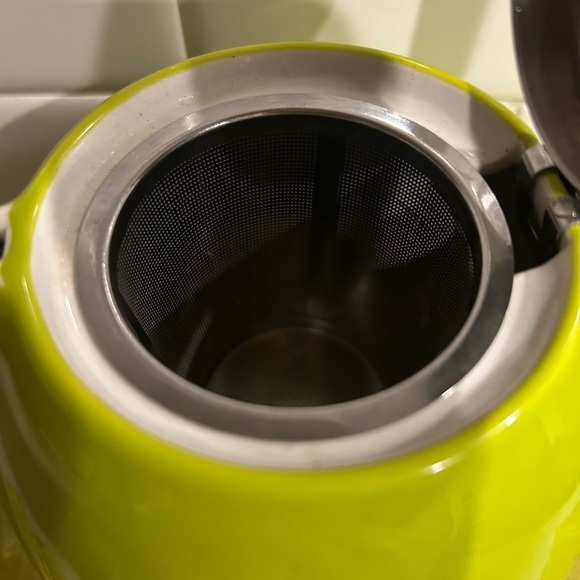 Tea Forte PUGG Ceramic Teapot Loose Leaf Brew Steep infuser Pistachio Green. - Picture 3 of 5